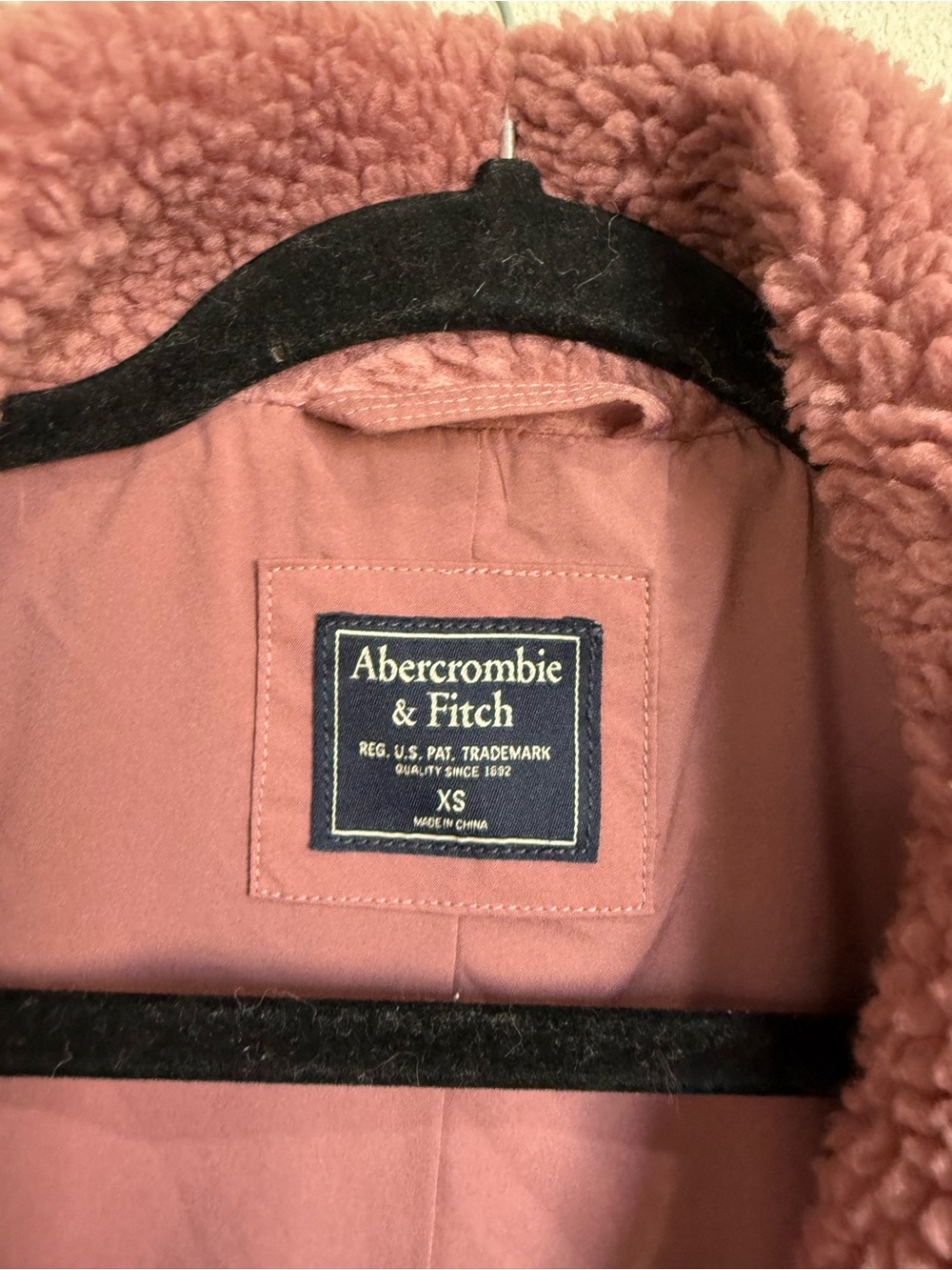 ABERCROMBIE & FITCH PINK TEDDY SHERPA COAT XS FAUX FUR QUIET LUXURY WINTER - Picture 6 of 12